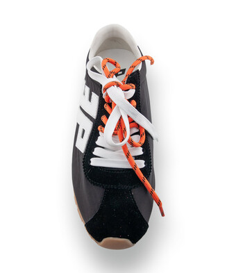 <ul>
<li>
3P Sneaker "Blast" in Schwarz&nbsp; Ultraleichtes Design mit leuchtend orangen Akzenten
