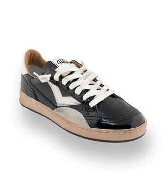 4B12 - Sneaker schwarz Lack mit wei&szlig; Playnew