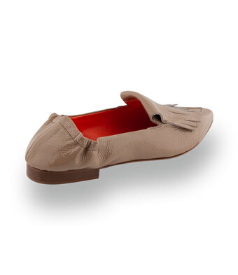 Kroll Loafer -&nbsp; Beiger Kalbslack in feinster Sacchetto-Machart