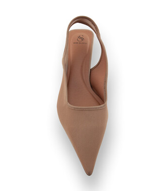 <ol>
<li>
Miss Elastic Sling in Beige - Ultimativer Komfort