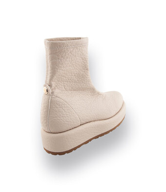 Pedro Miralles Weekend Stiefelette in offwhite
