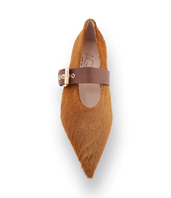 AGL Fergy Strap MaryJane in cognacbraun auf Ponyfell