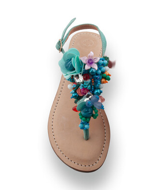 Damen-Dianette in Türkis mit aufwendiger Perlen-Stickerei