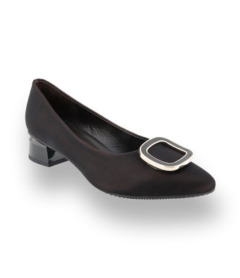 Brunate Pumps