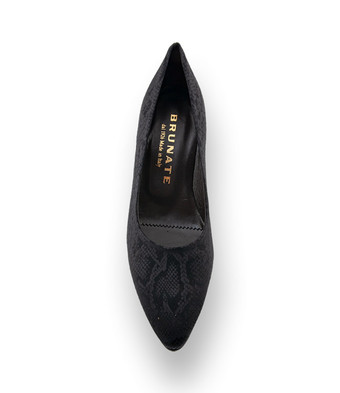 Brunate Pumps