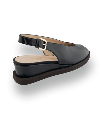 Brunate Slingpumps in Schwarz &ndash; Zehenfreie Sandale
