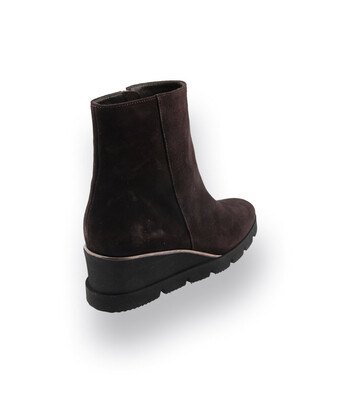 Stiefelette Wedges von Brunate in dunkelbraun velours