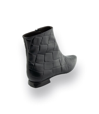Brunate Stiefelette in schwarz Krokoprägung 