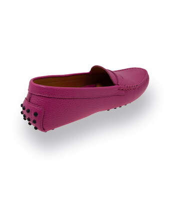 Klassischer Damen-Mokassin in Pink mit genarbtem Leder