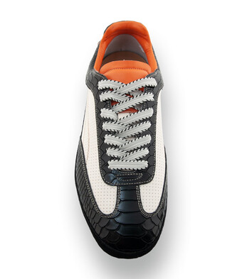 Lorenzi Edelsneaker - Avantgardistischer Materialmix in Schwarz-Wei&szlig;