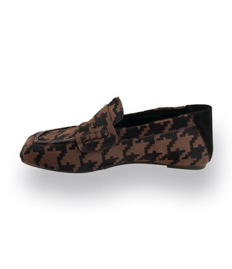 Mia Jahn Loafer in braun mit schwarz auf Ponyfell