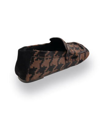 Mia Jahn Loafer in braun mit schwarz auf Ponyfell