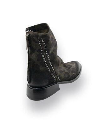 Mimmu Boots &ndash; L&auml;ssige Veloursleder Stiefelette&nbsp;in Camouflage