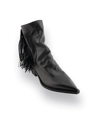 Mimmu Boots – Lässige Stiefelette in Schwarz mit Fransen