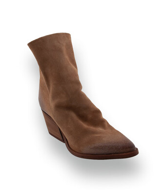 Mimmu Boots in Braun &ndash; L&auml;ssige Veloursleder-Stiefelette&nbsp;