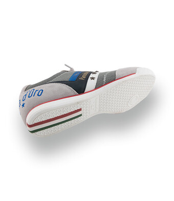 Pantofola d'Oro Vasto -&nbsp; Leichter Herren-Sneaker in Hellgrau-Blau mit rotem Akzent