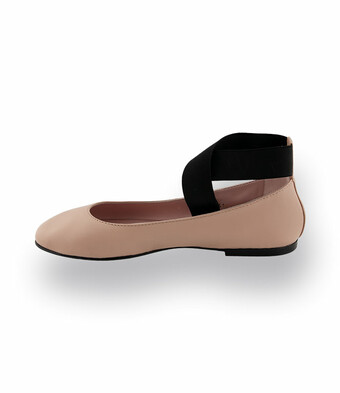 Pretty Ballerinas