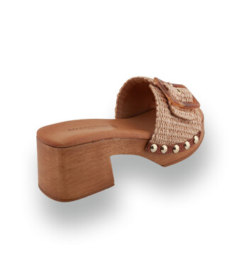 Sandro Rosi: Modischer Bast-Clog mit markanter Schnalle in Beige