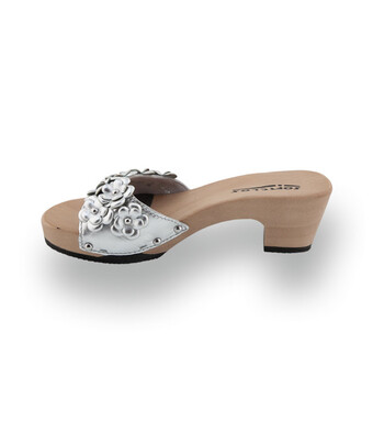 Softclox Kara - Flexible Holz-Pantolette mit Blütendekor in Silber