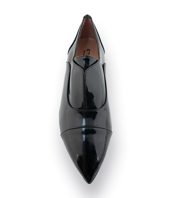 Status Loafer in schwarz Spazzolato