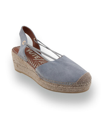 Viguera - Bequeme Velours-Espadrilles mit Vierfach-Gummibänder in Hellblau