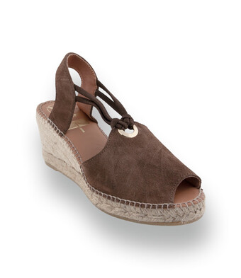 Viguera - Exklusive Velours-Espadrilles mit hellem Jutekeil in Mittelbraun