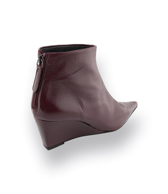 Zinda Stiefelette in bordeaux Glattleder mit Keil