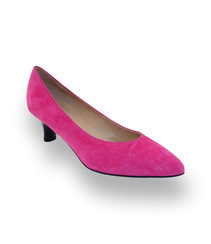 Brunate Pumps