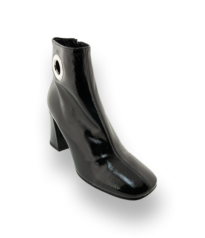 T Progetto Stiefel in schwarzem Lackleder